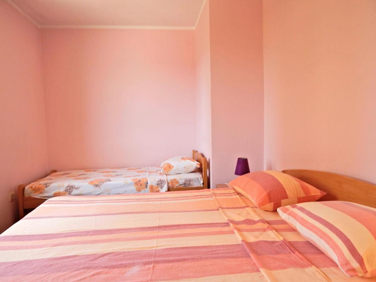 טיווט Apartmani Sindik מראה חיצוני תמונה