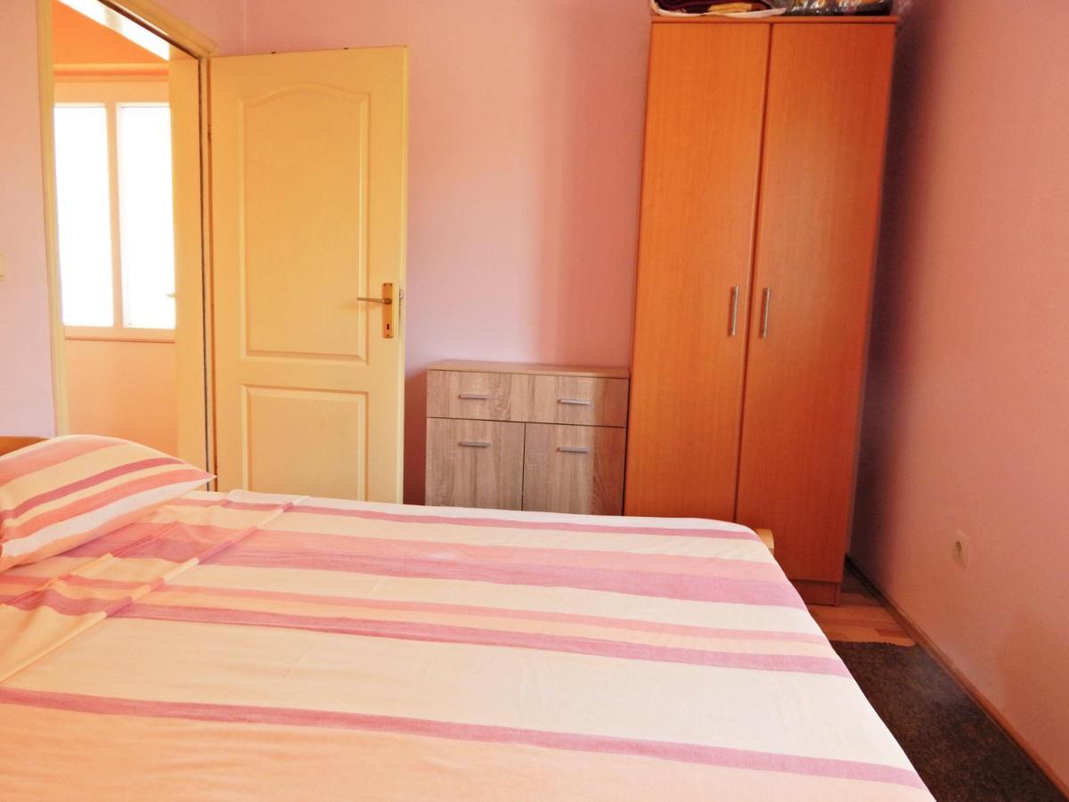 טיווט Apartmani Sindik מראה חיצוני תמונה
