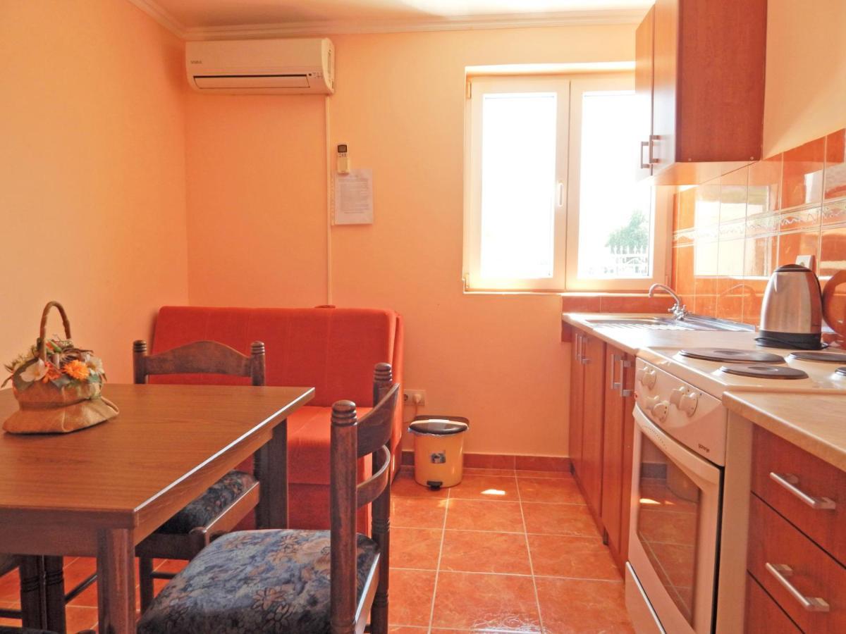טיווט Apartmani Sindik מראה חיצוני תמונה